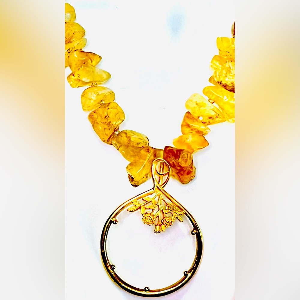 Handmade Chunky Citrine Necklace with Vintage GLD Roses Magnifier as pendant NWT